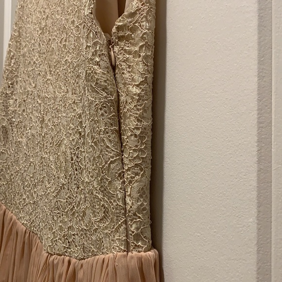 Lace and Tulle lined cocktail dress in peach pink - Picture 7 of 11